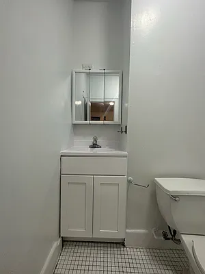 Rented by Peter R. Hungerford, LREB | media 16