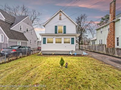 1909 W Malcolm X St, Lansing, MI, 48915