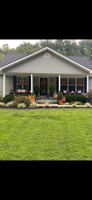 93 Red Oak Br - Property Image
