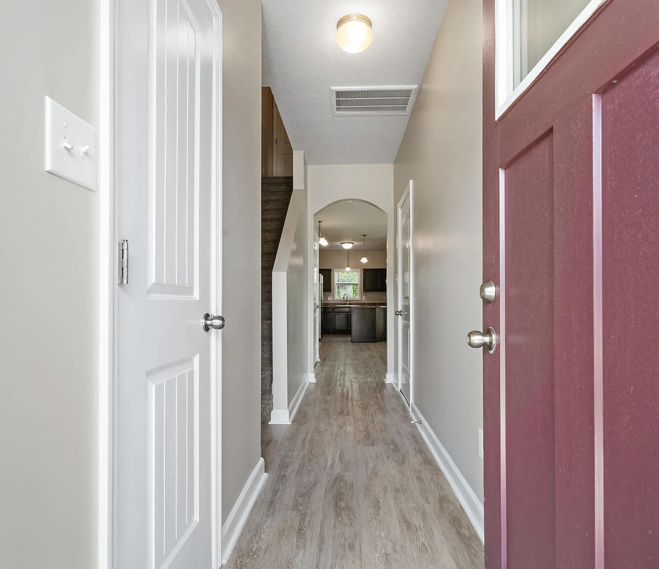 3 bed, 2.5 bath, 1569 sqft, $1,795 — Photo 2