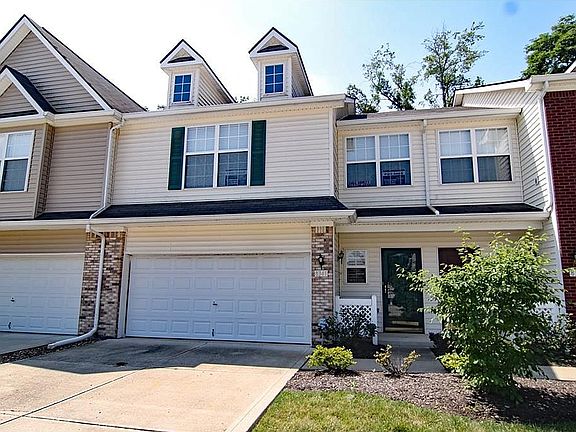 2nd image of 8341 Pine Branch Ln