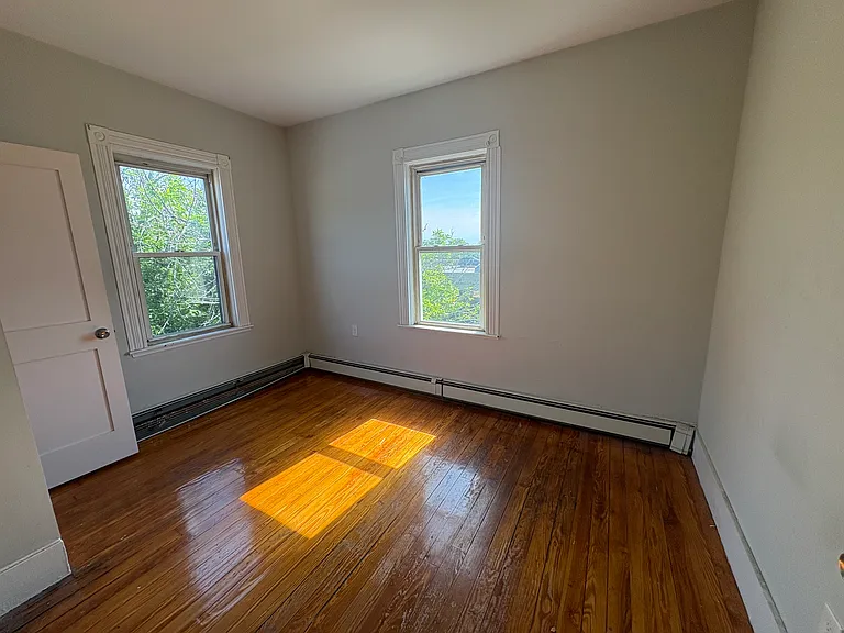 12 Redfield St #3 — Photo 3