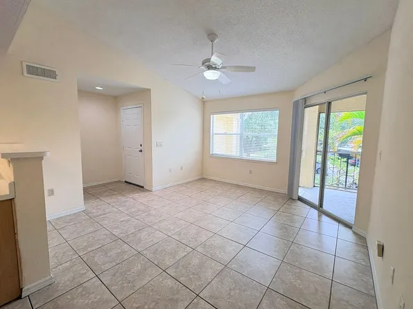 12630 Equestrian Cir APT 1804, Fort Myers, FL 33907