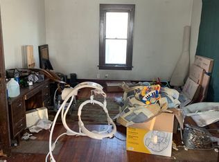 2931 Lafayette Ave, Van Cleve, IA 50162