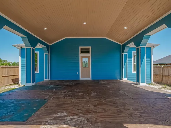581 Road 51022, Cleveland, TX 77327