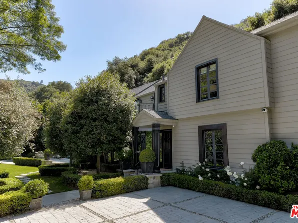 1857 Benedict Canyon Dr, Beverly Hills, CA 90210