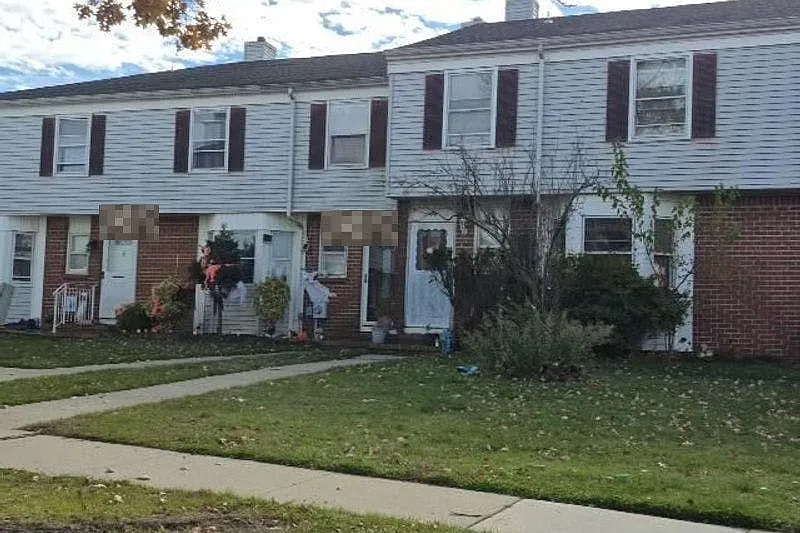10 Begonia Ct photo 1