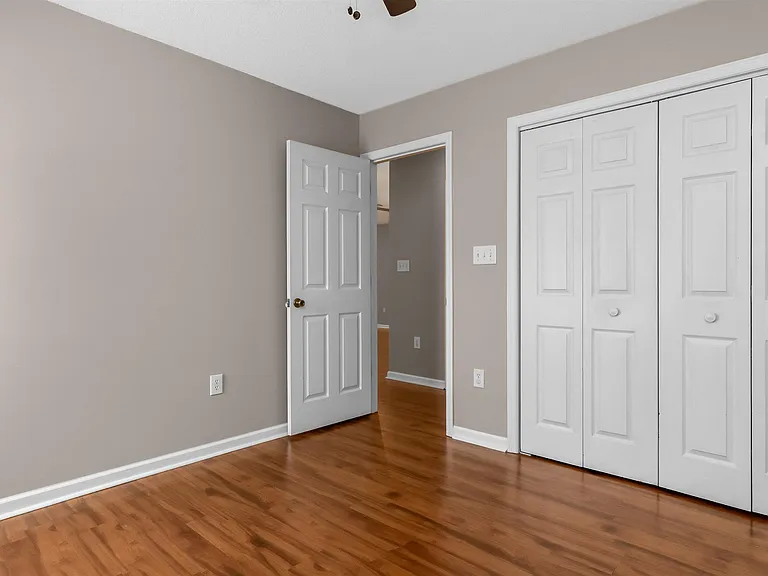 112 Dusty Trail Ln — Photo 28