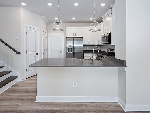 4th image of 20189 Northpark Dr