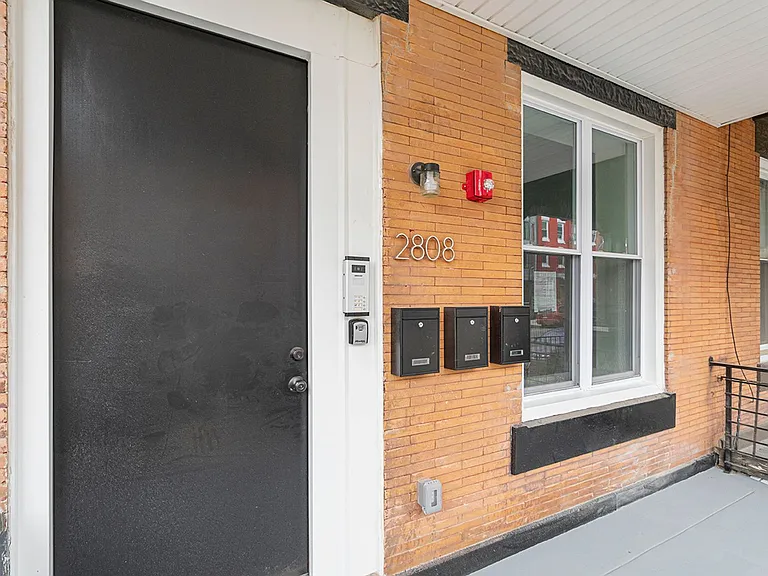 2808 W Oxford — Photo 19