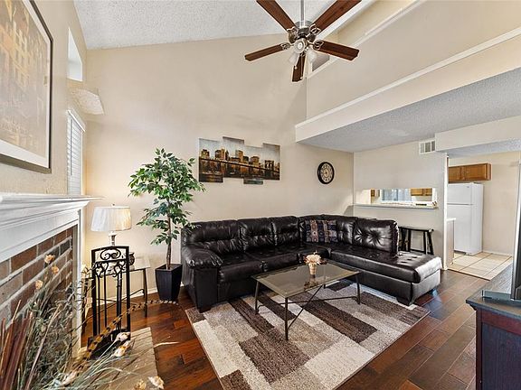 3rd image of 8416 Tallahassee Ln