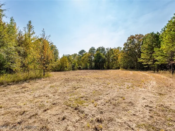Carriage Rd, Mulberry, AR 72947