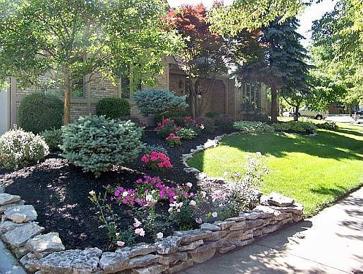 Fabulous easy maintenance landscaping adds charm &privacy to this home.