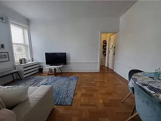 Rented by Brooklyn Property Group LLC | media 19