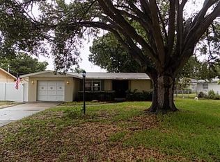 2173 Fiesta Dr, Sarasota, FL 34231