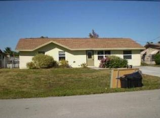 5651 SW 57th St, Davie, FL 33314