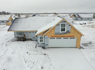 1002 City Heights Dr, Willmar, MN 56201