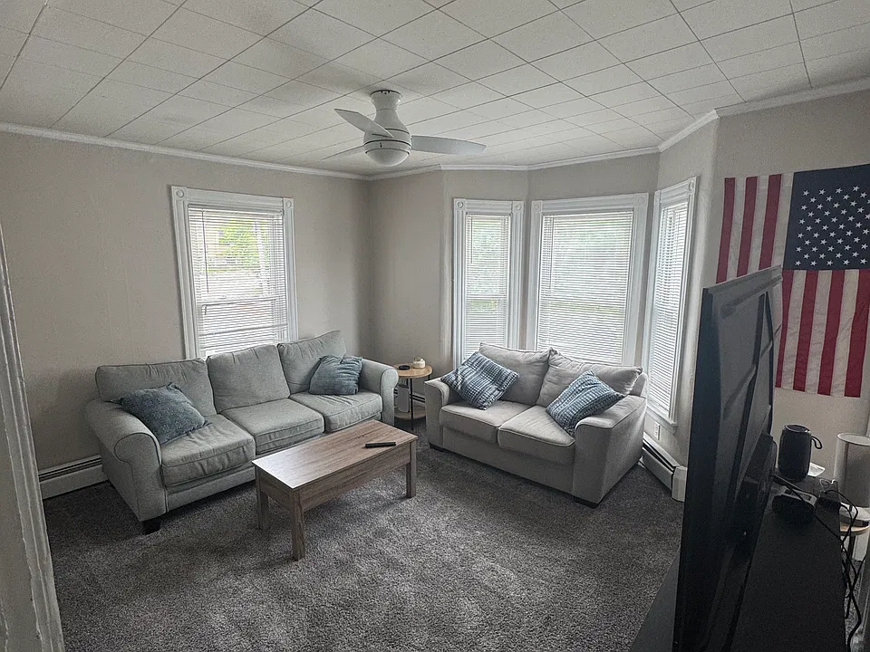 10 Stetson Ct #2