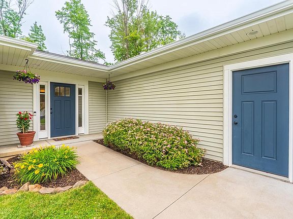 3rd image of 6716 SARISSA DRIVE