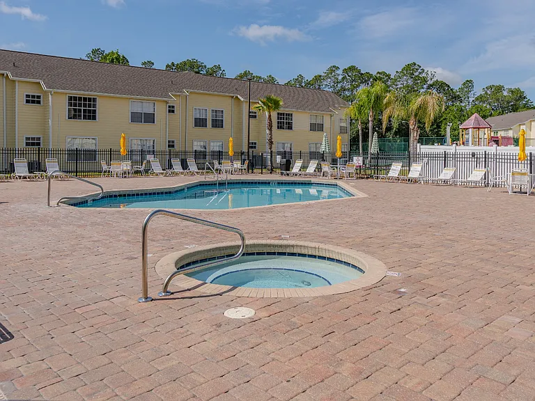 5004 Laguna Bay Cir #48 — Photo 4