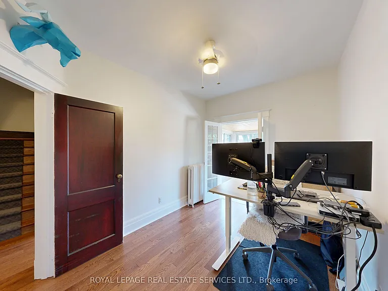 130A Westminster Ave #UPPER LEVEL — Photo 26