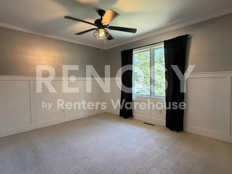 14525 Glendale Ave SE — Photo 9