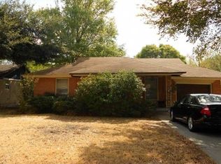 2102 Costa Mesa Dr, Dallas, TX