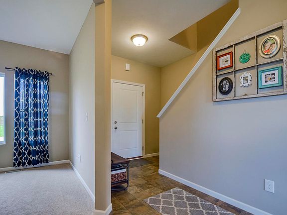 2nd image of 1121 Gardner Pond Ln