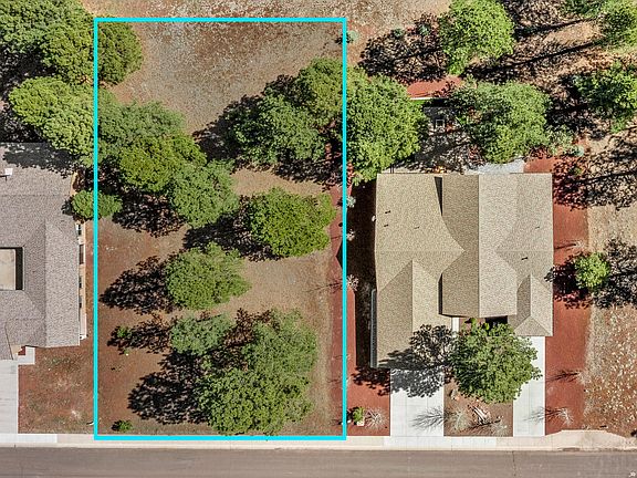 3rd image of 407 S Highland Meadows Dr