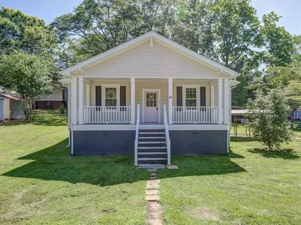 14 Mellon St, Slater, SC 29683