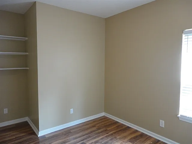 10401 Sand Creek Blvd — Photo 14