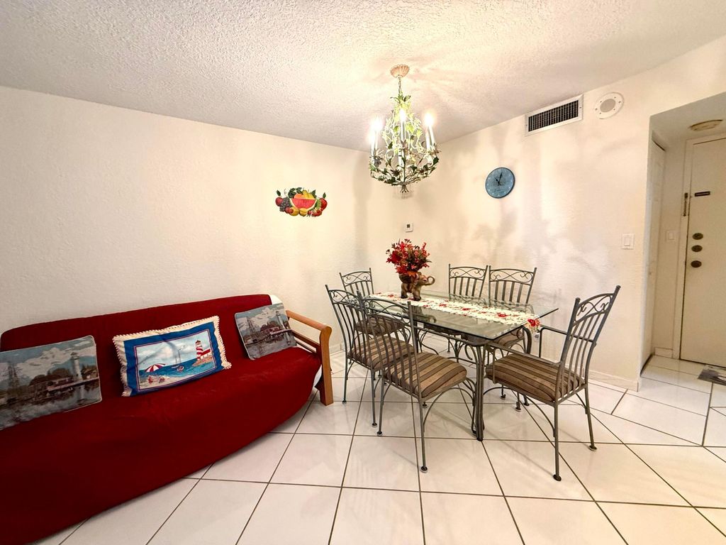 101 BRINY Avenue #409, photo 7