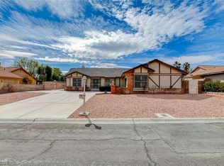 3263 Palmdesert Way, Las Vegas, NV 89120