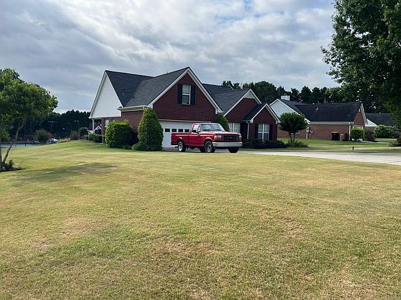3rd image of 7230 Park Forest Ct