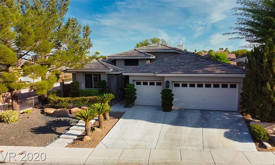 1st image of 10305 Canyon Valley Ave