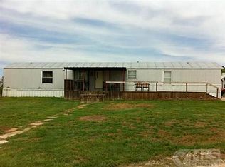 800 NE Front St, Millsap, TX 76066