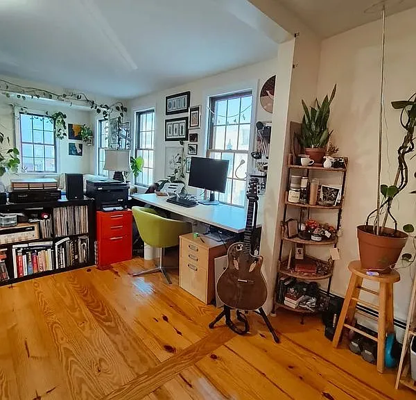1009 Brown St #1 — Photo 4