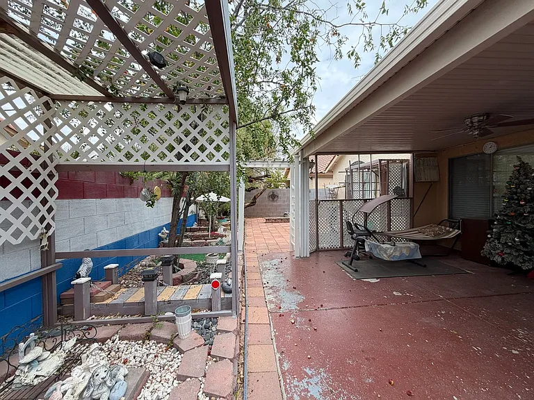 868 Worrell Ave — Photo 23