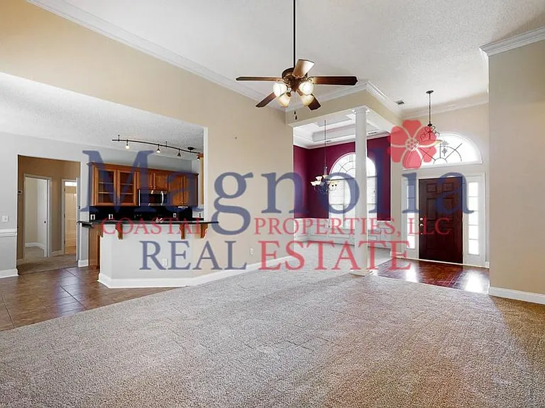 695 E Bristol Way — Photo 7