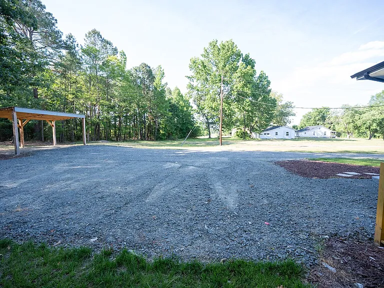 6561 Huntsboro Rd — Photo 47