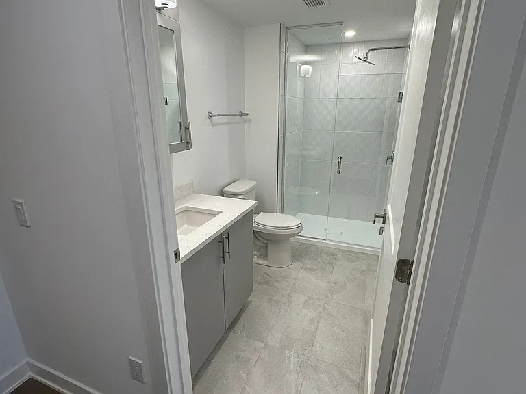 340 Queen St #2307 — Photo 3