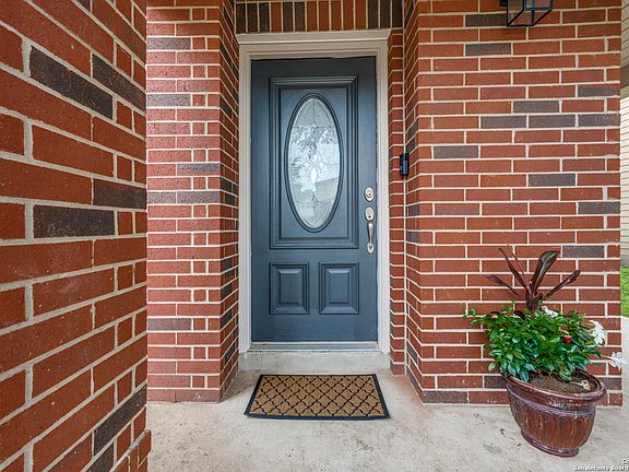 4th image of 292 Cordero