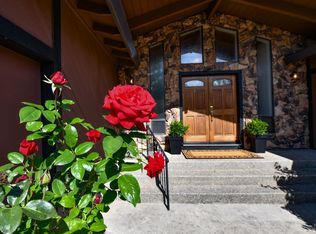 1042 Oakmont Ct, Napa, CA 94559