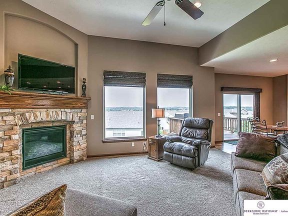4th image of 2210 Kara Dr