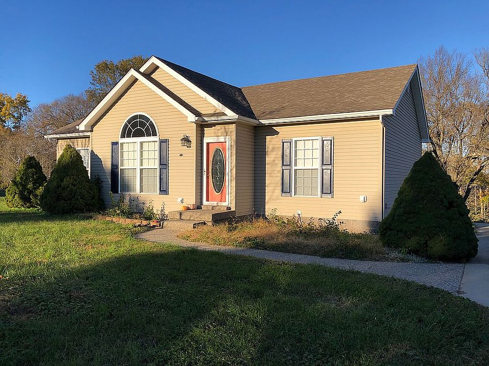 1st image of 241 Evelyn Dr