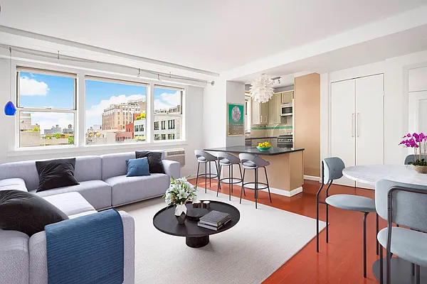 Sold by Compass | media 8