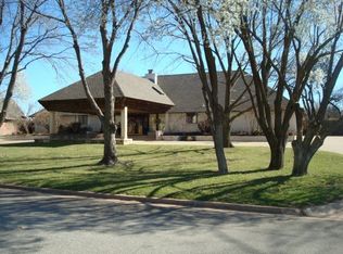 3201 Raven Rdg, Enid, OK 73703