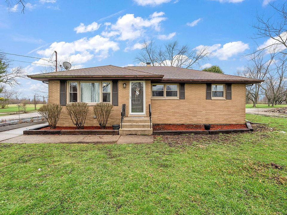 1st image of 24024 S Volbrecht Rd