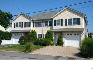 72 Columbus Ave, Pleasantville, NY 10570