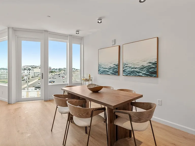 120 Nantasket Ave #Penthouse 4 — Photo 18